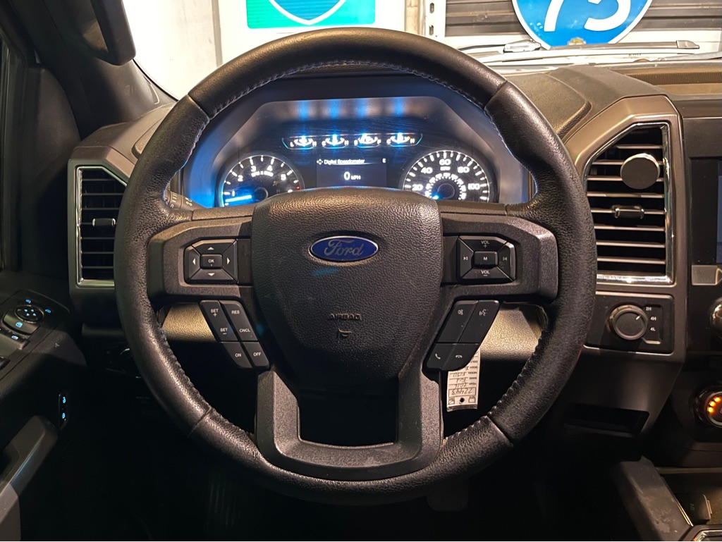 Photo 12 of this FORD F-150