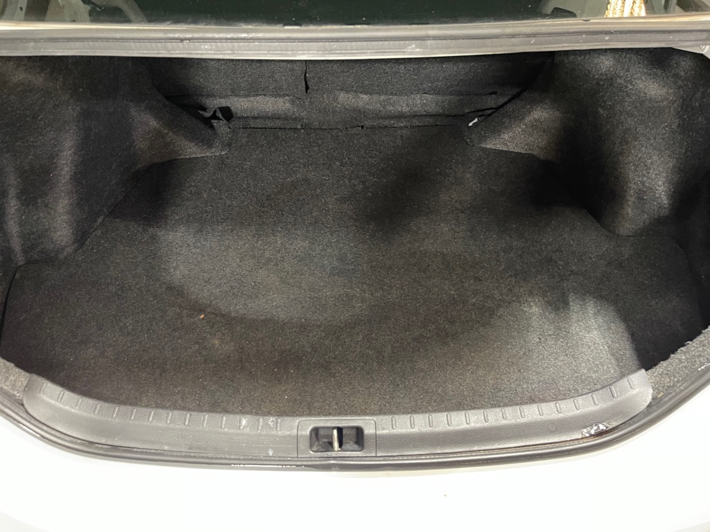 Photo 7 of this TOYOTA COROLLA