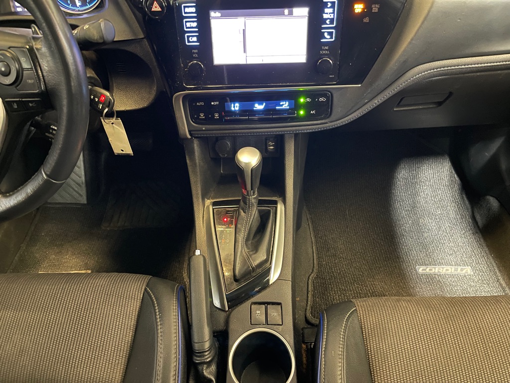 Photo 14 of this TOYOTA COROLLA