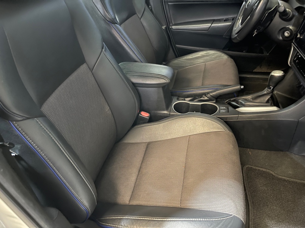 Photo 17 of this TOYOTA COROLLA