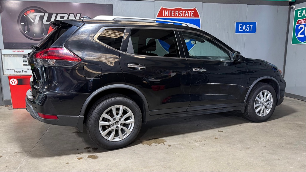Photo 5 of this NISSAN ROGUE