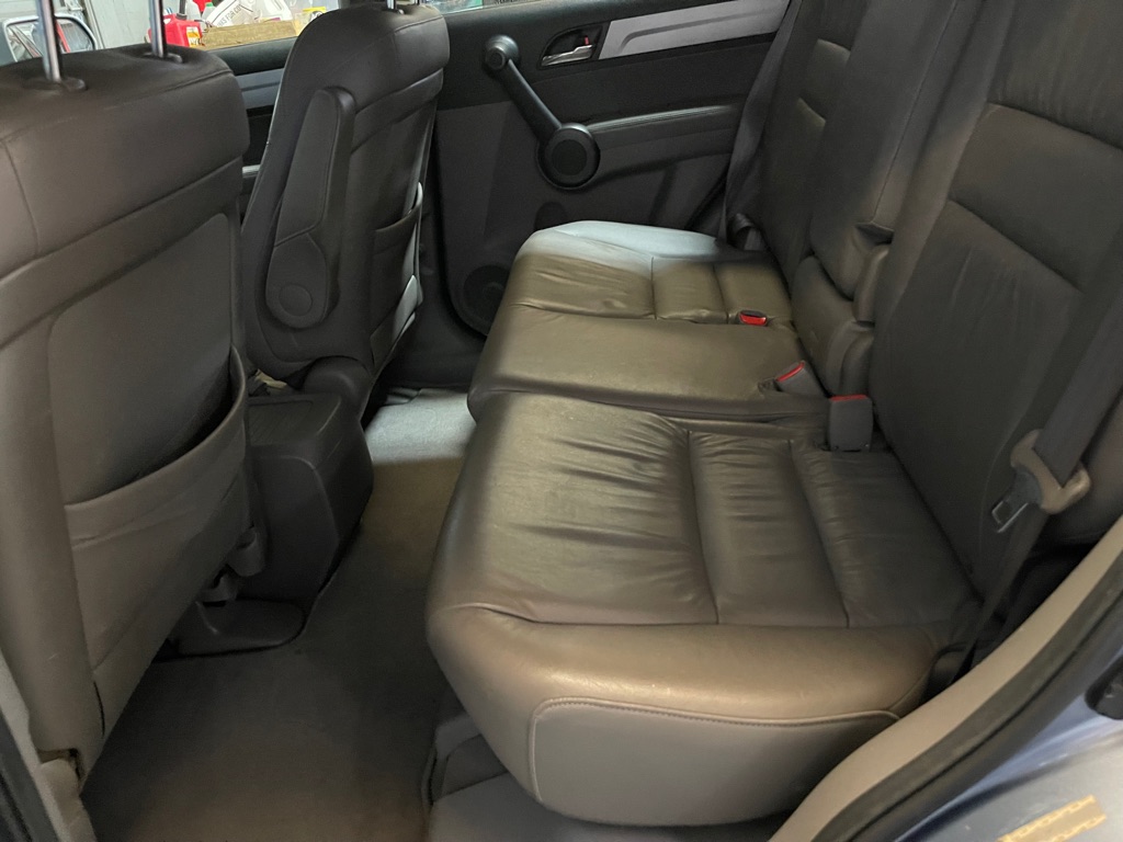 Photo 17 of this HONDA CR-V