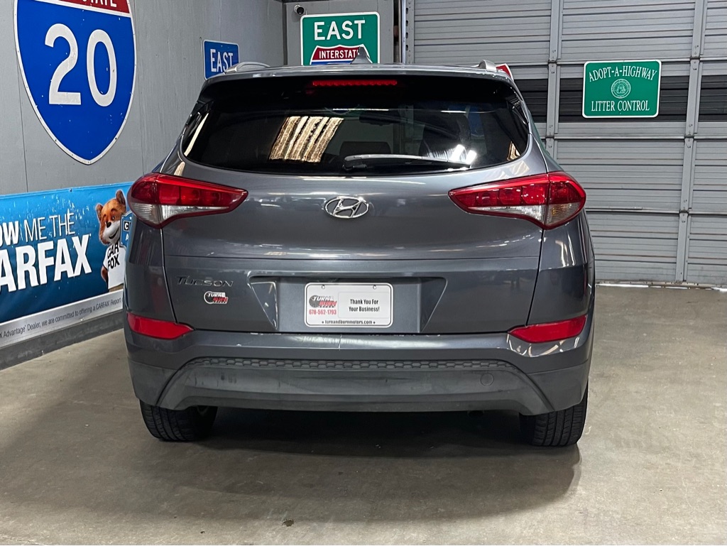 Photo 6 of this HYUNDAI TUCSON