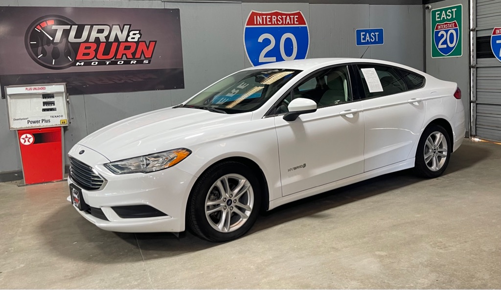 Photo 3 of this FORD FUSION HYBRID
