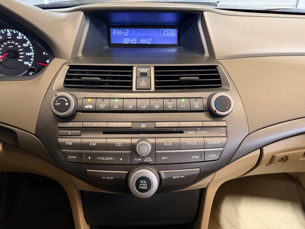 Photo 13 of this HONDA ACCORD