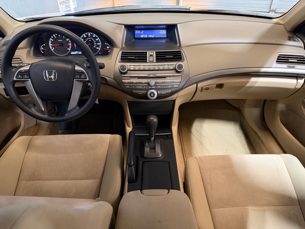 Photo 15 of this HONDA ACCORD