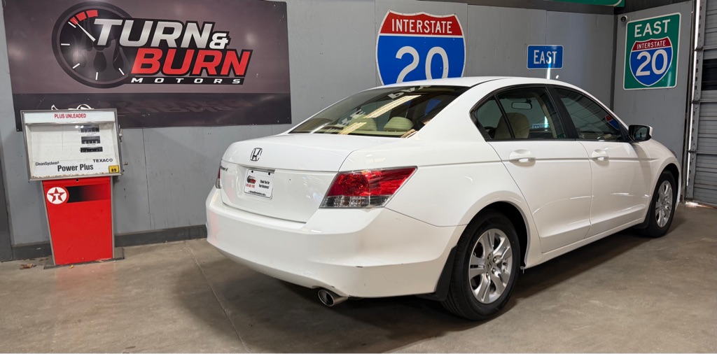 Photo 4 of this HONDA ACCORD