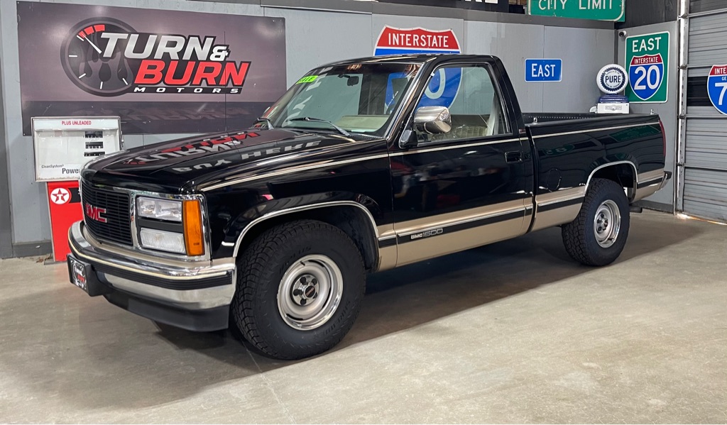 Photo 3 of this GMC SIERRA 1500