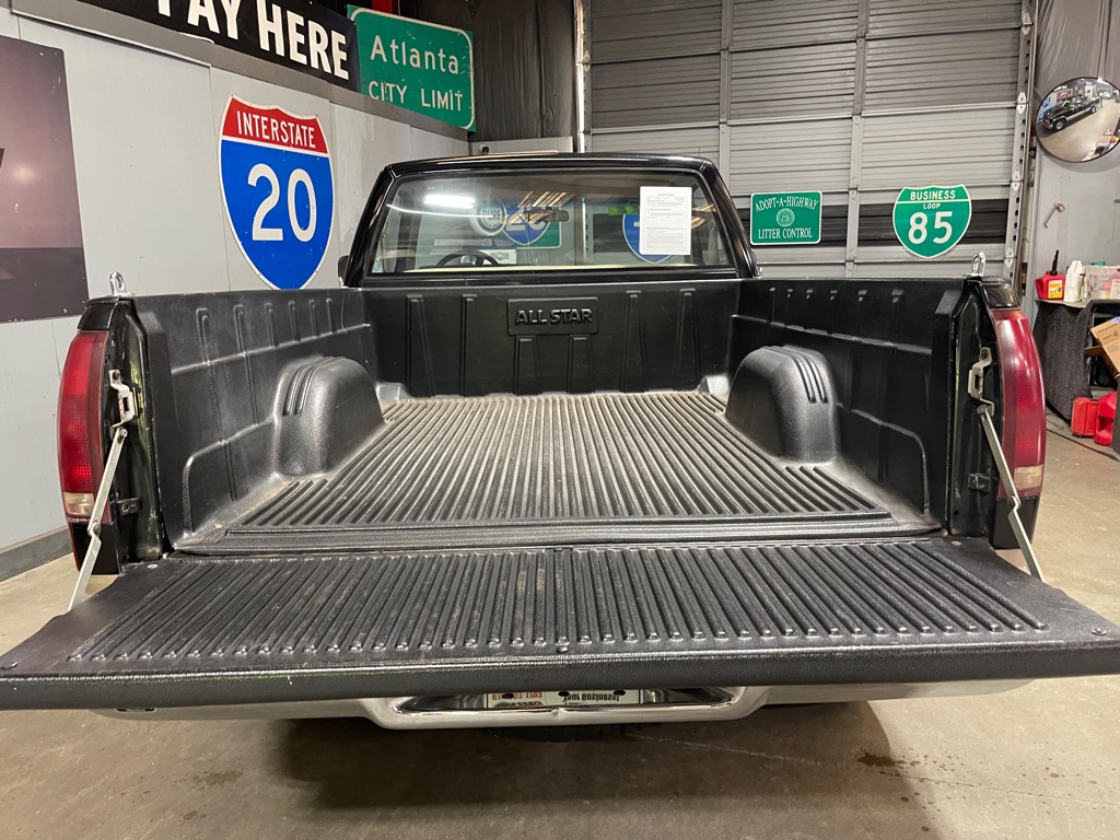 Photo 6 of this GMC SIERRA 1500