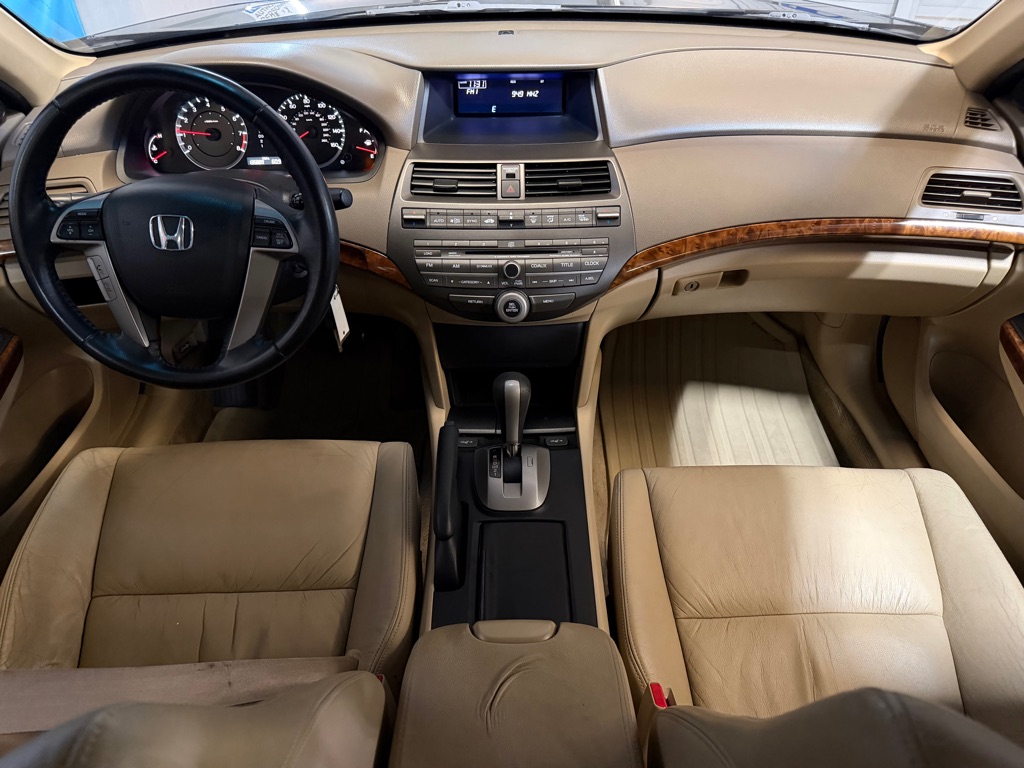 Photo 15 of this HONDA ACCORD