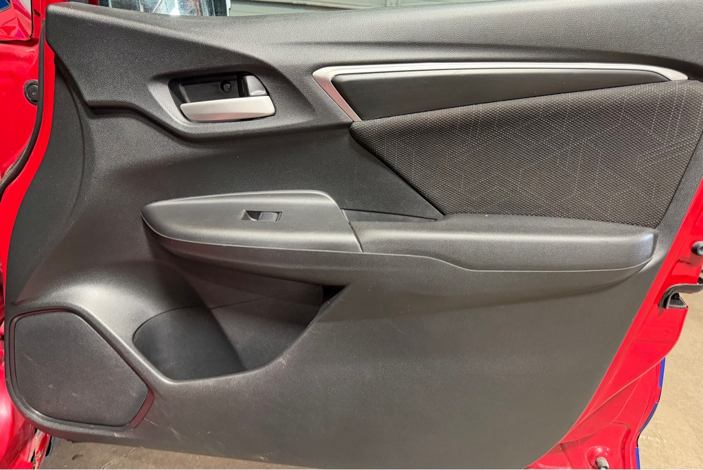 Photo 16 of this HONDA FIT
