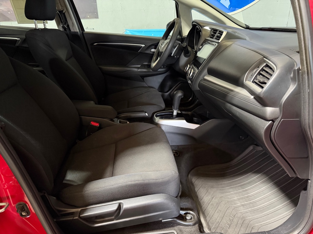 Photo 17 of this HONDA FIT