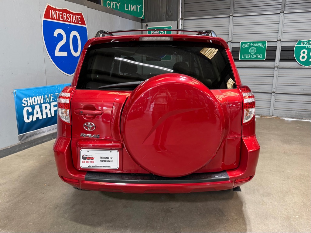 Photo 6 of this TOYOTA RAV4