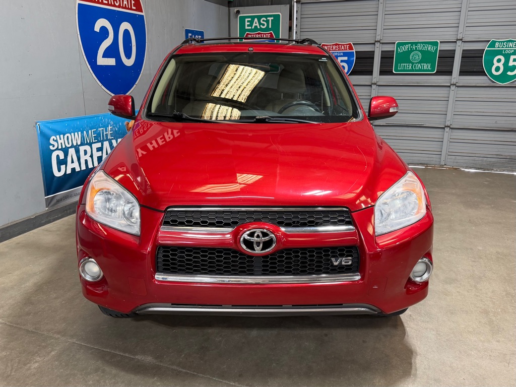 Photo 2 of this TOYOTA RAV4