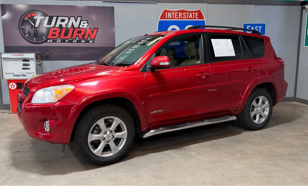 Photo 3 of this TOYOTA RAV4