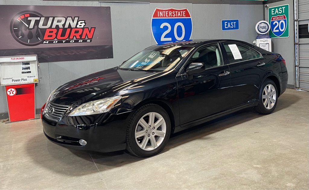 Photo 3 of this LEXUS ES 350
