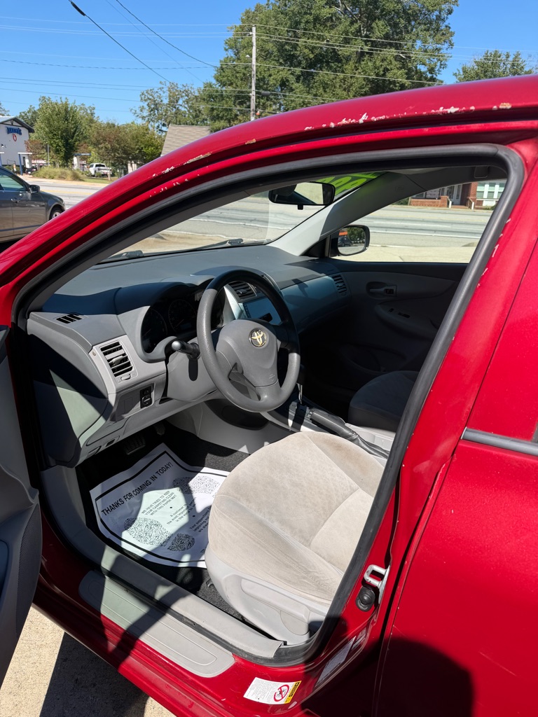 Photo 5 of this TOYOTA COROLLA