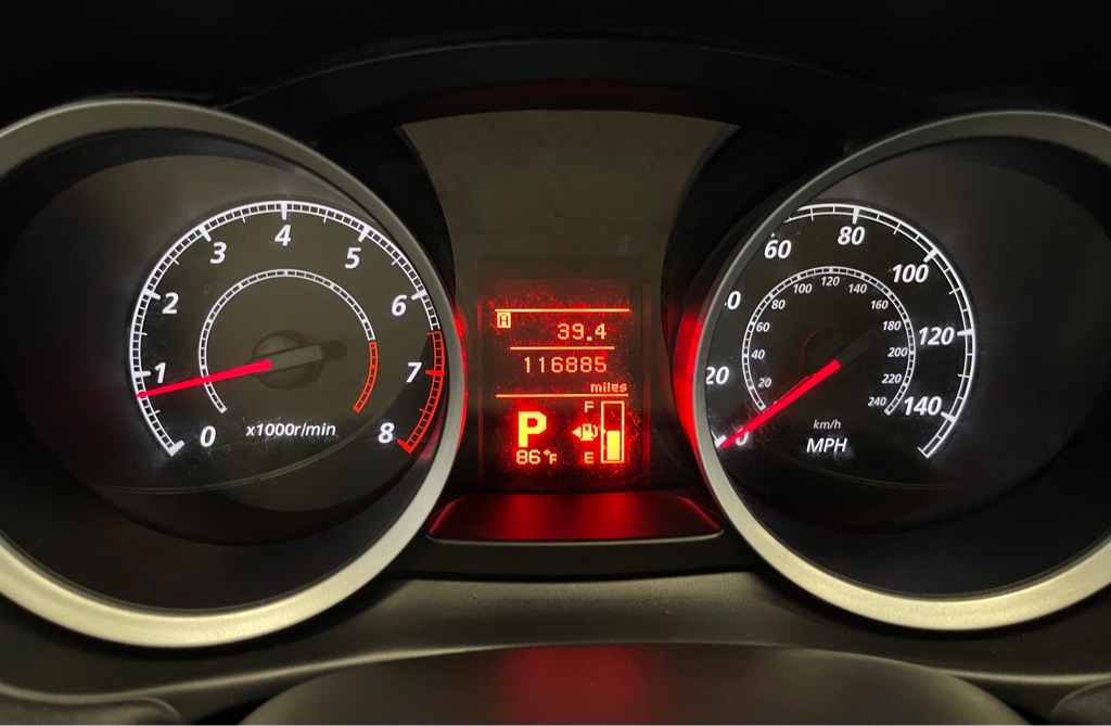 Photo 11 of this MITSUBISHI LANCER
