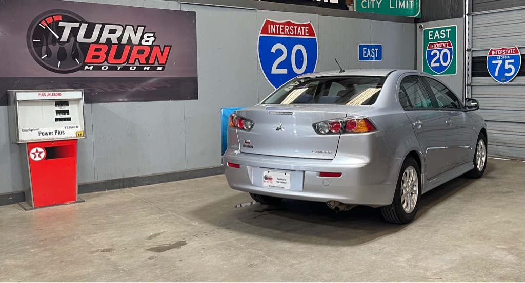 Photo 4 of this MITSUBISHI LANCER