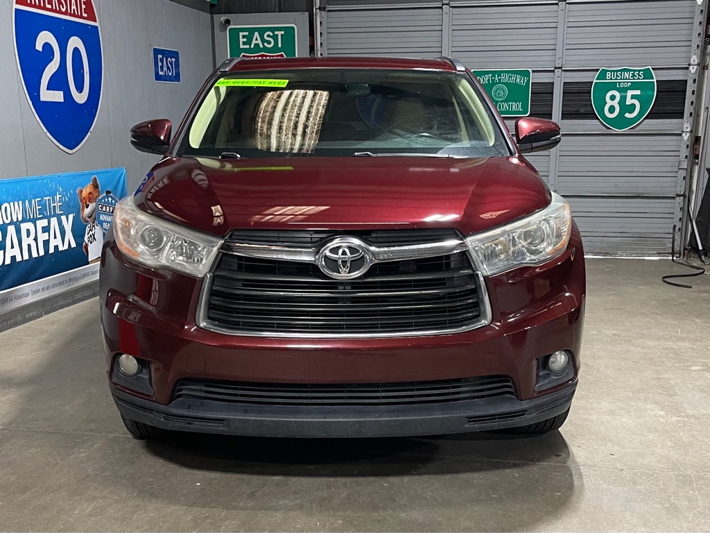 Photo 2 of this TOYOTA HIGHLANDER