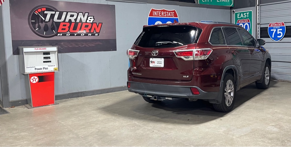 Photo 4 of this TOYOTA HIGHLANDER