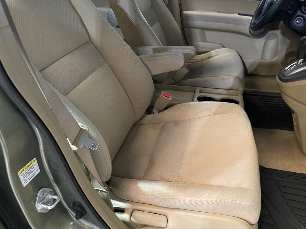 Photo 16 of this HONDA CR-V