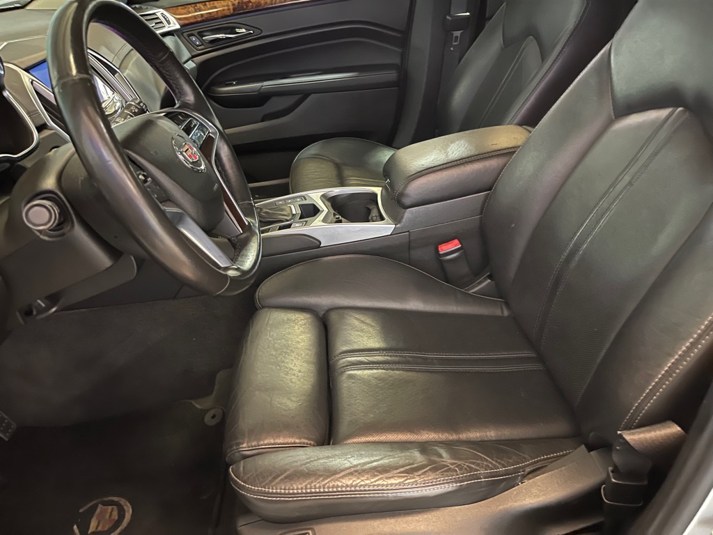 Photo 10 of this CADILLAC SRX