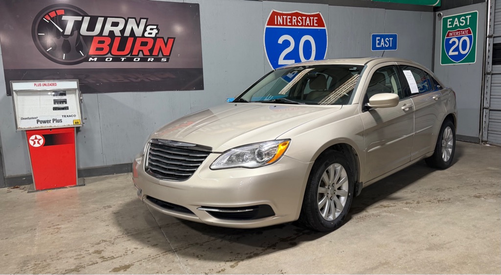 2013 CHRYSLER 200