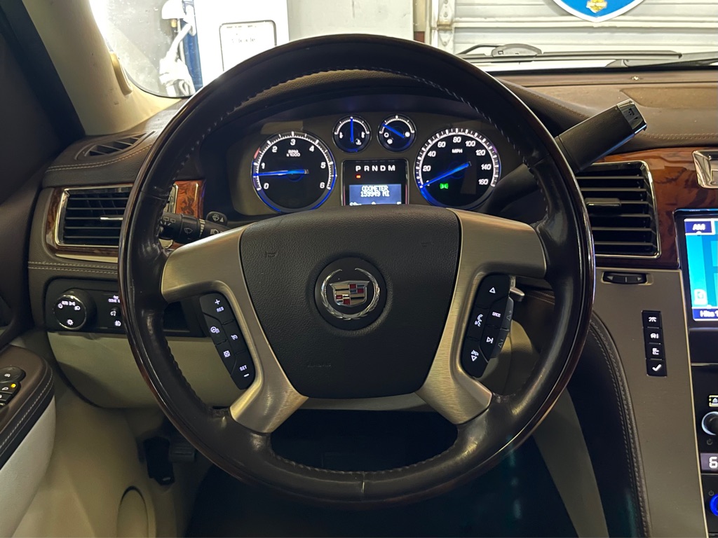 Photo 11 of this CADILLAC ESCALADE