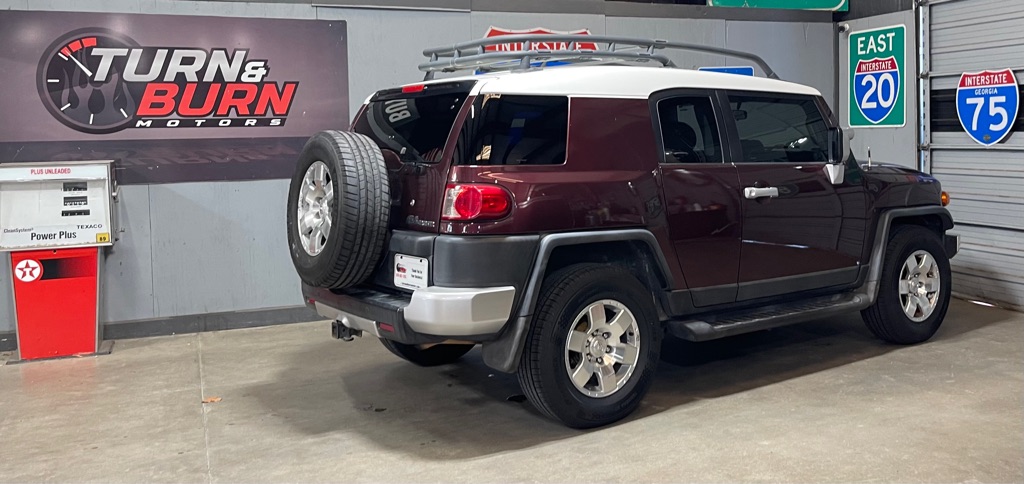 Photo 5 of this TOYOTA FJ CRUISER