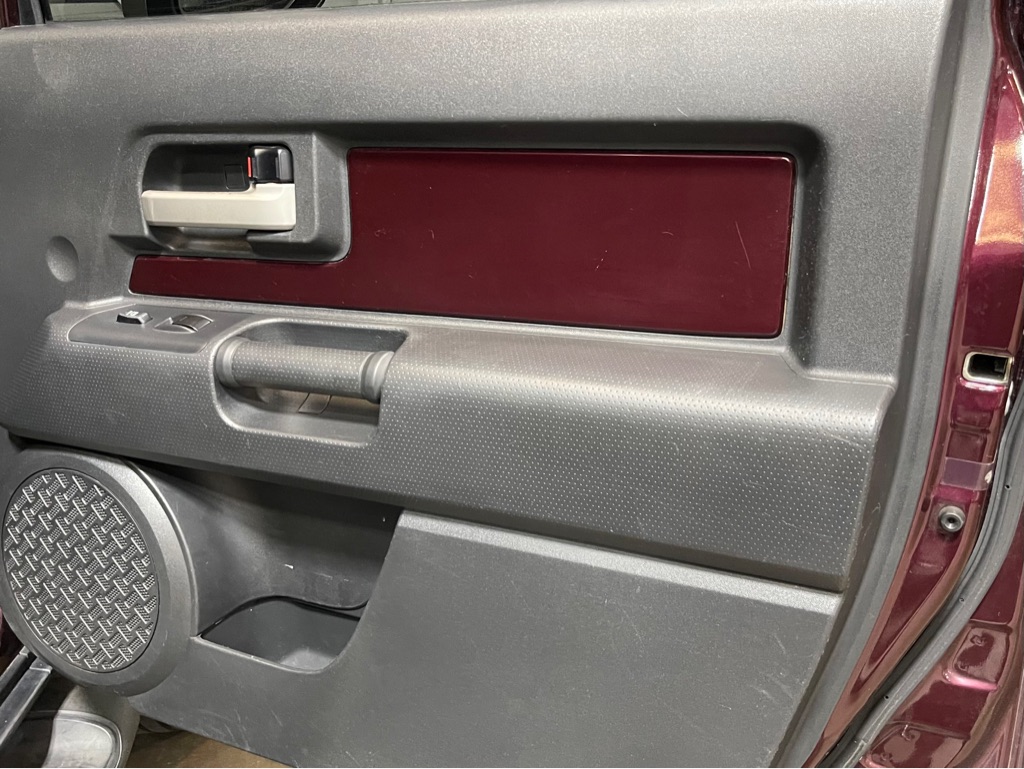 Photo 16 of this TOYOTA FJ CRUISER