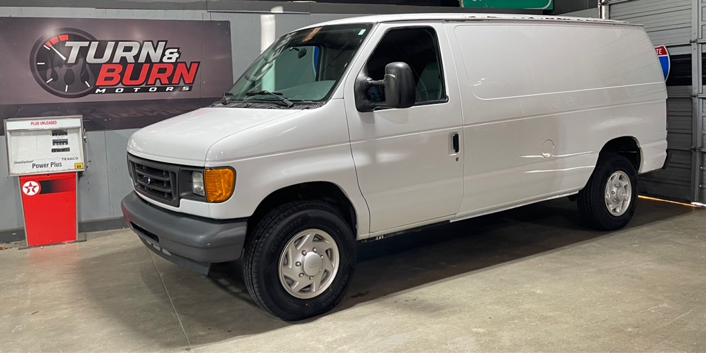 Photo 3 of this FORD E-SERIES