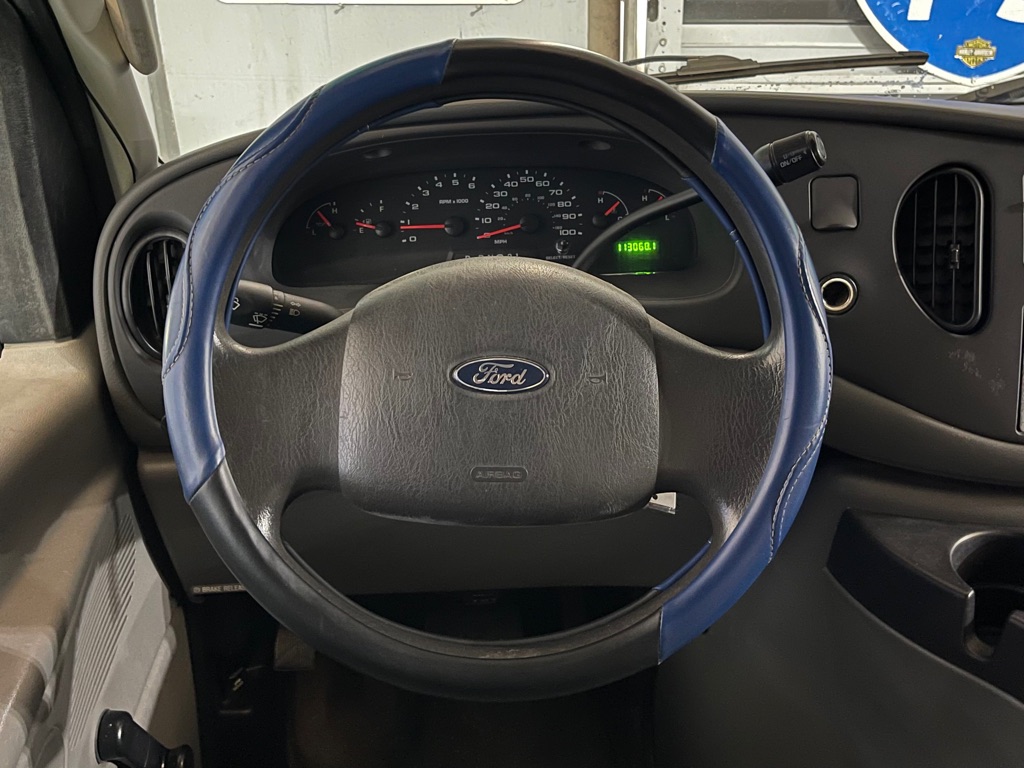 Photo 12 of this FORD E-SERIES