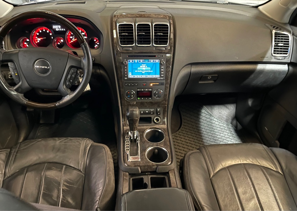 Photo 15 of this GMC ACADIA