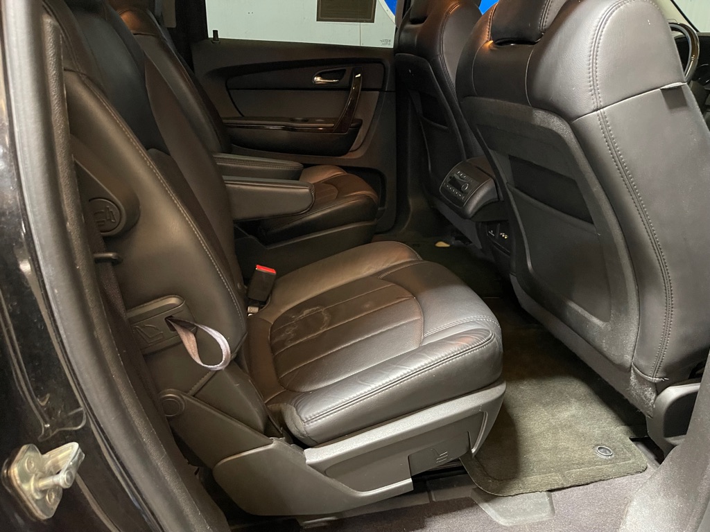 Photo 19 of this GMC ACADIA