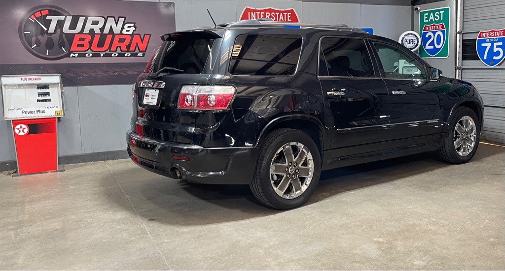 Photo 5 of this GMC ACADIA