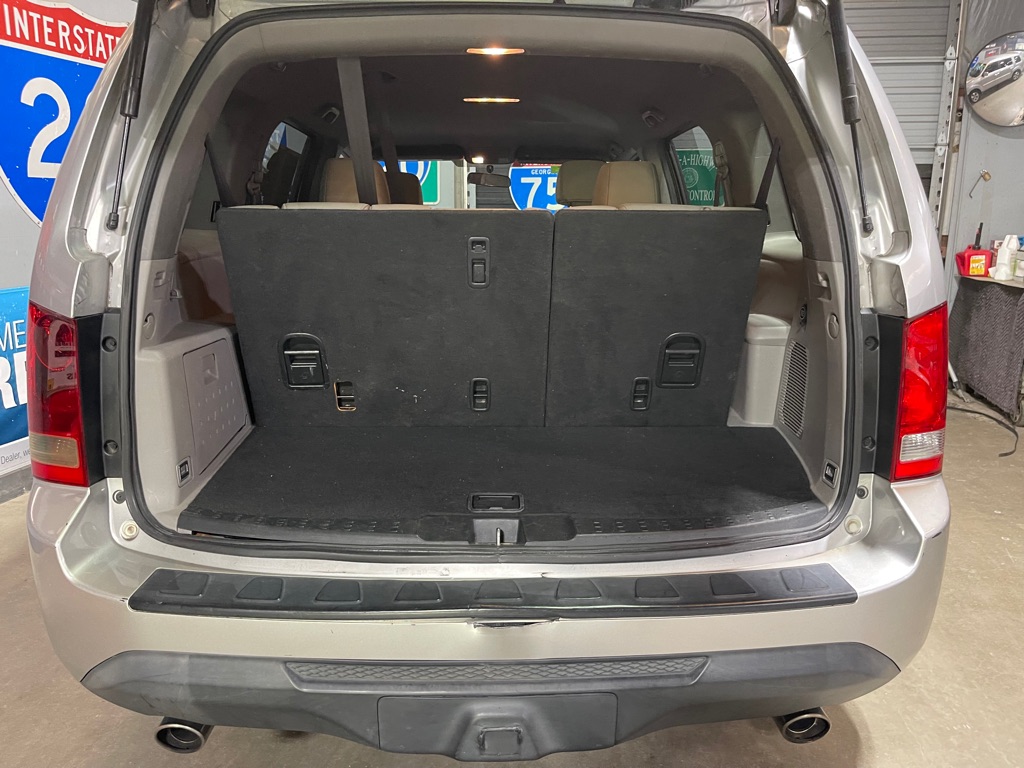 Photo 7 of this HONDA PILOT