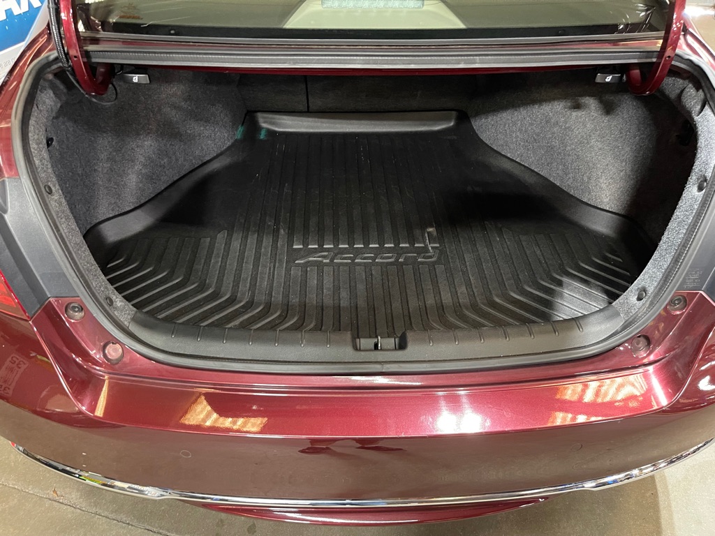 Photo 7 of this HONDA ACCORD