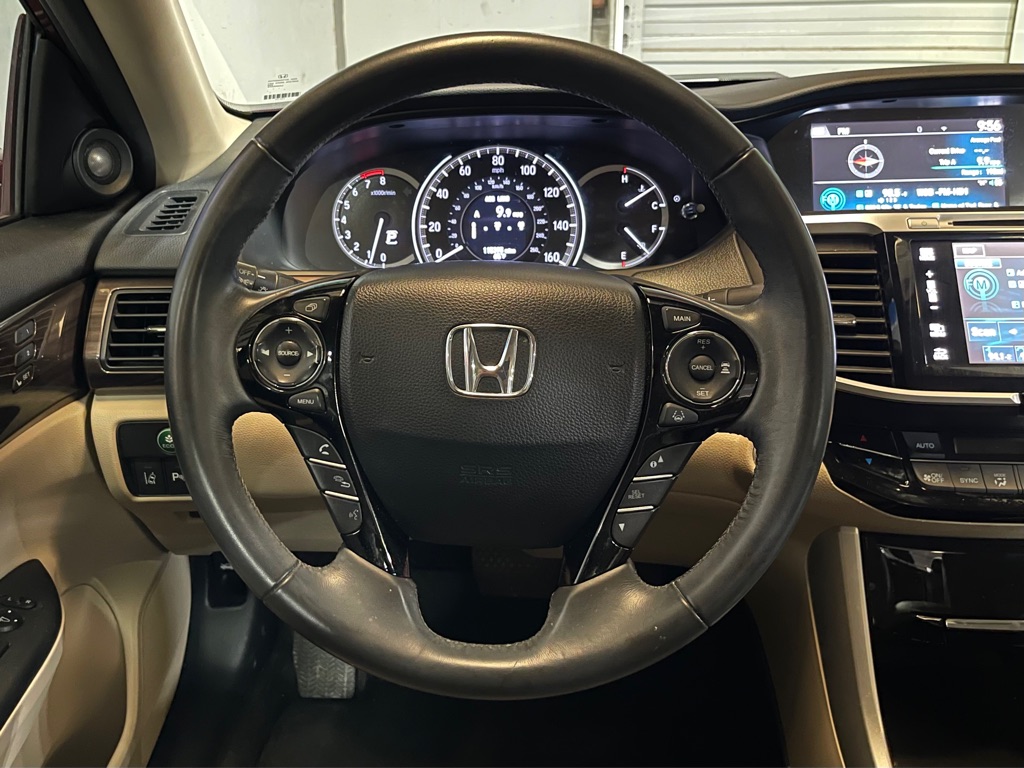 Photo 12 of this HONDA ACCORD