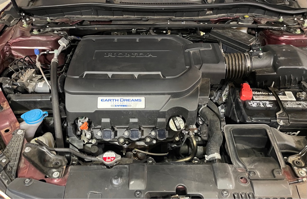 Photo 8 of this HONDA ACCORD