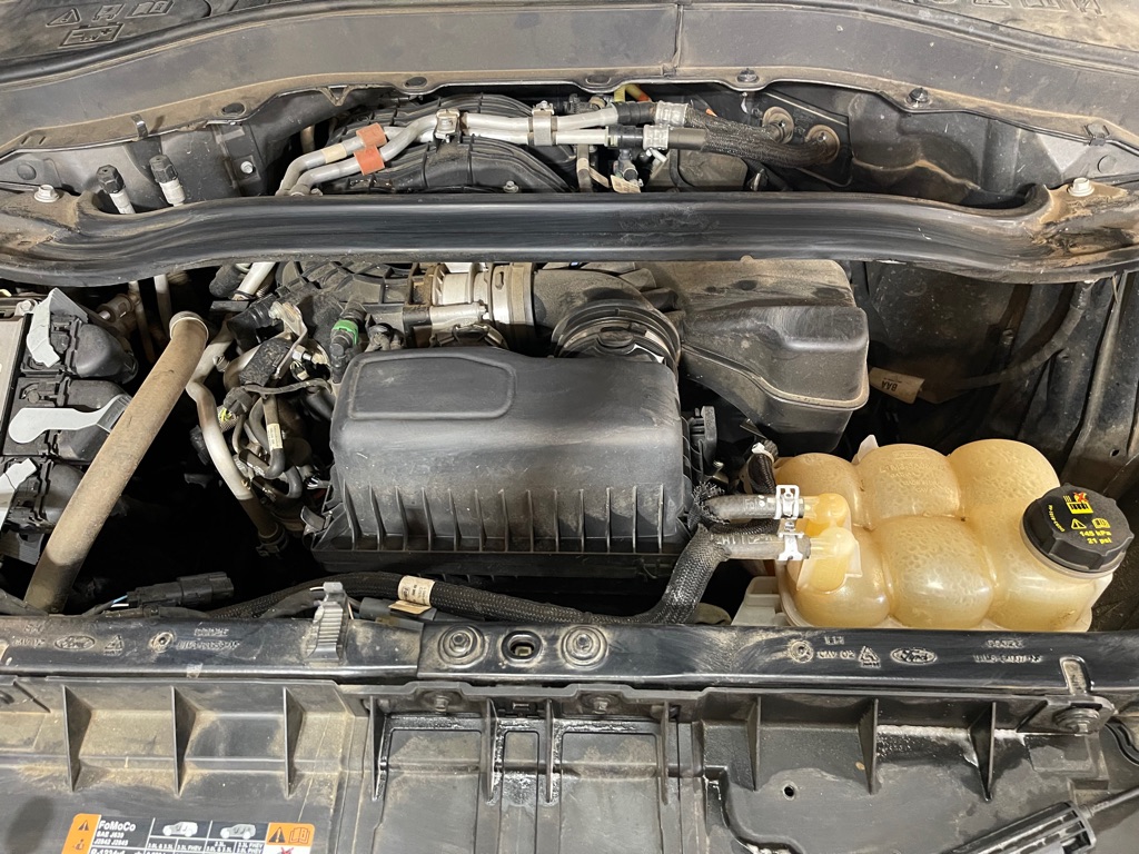 Photo 8 of this FORD EXPLORER