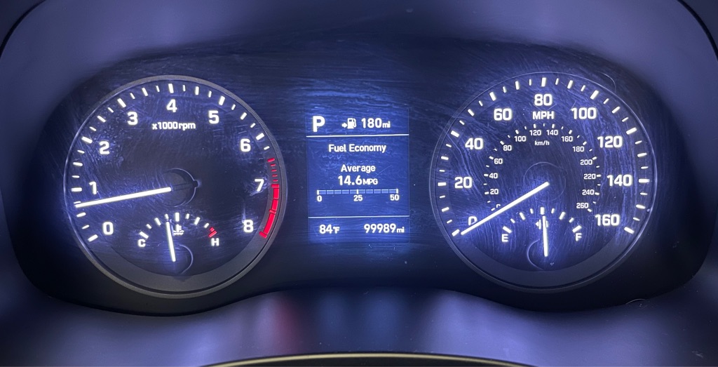 Photo 11 of this HYUNDAI TUCSON