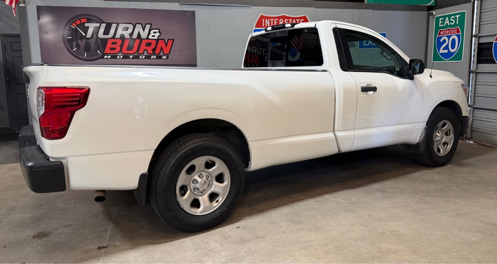Photo 5 of this NISSAN TITAN