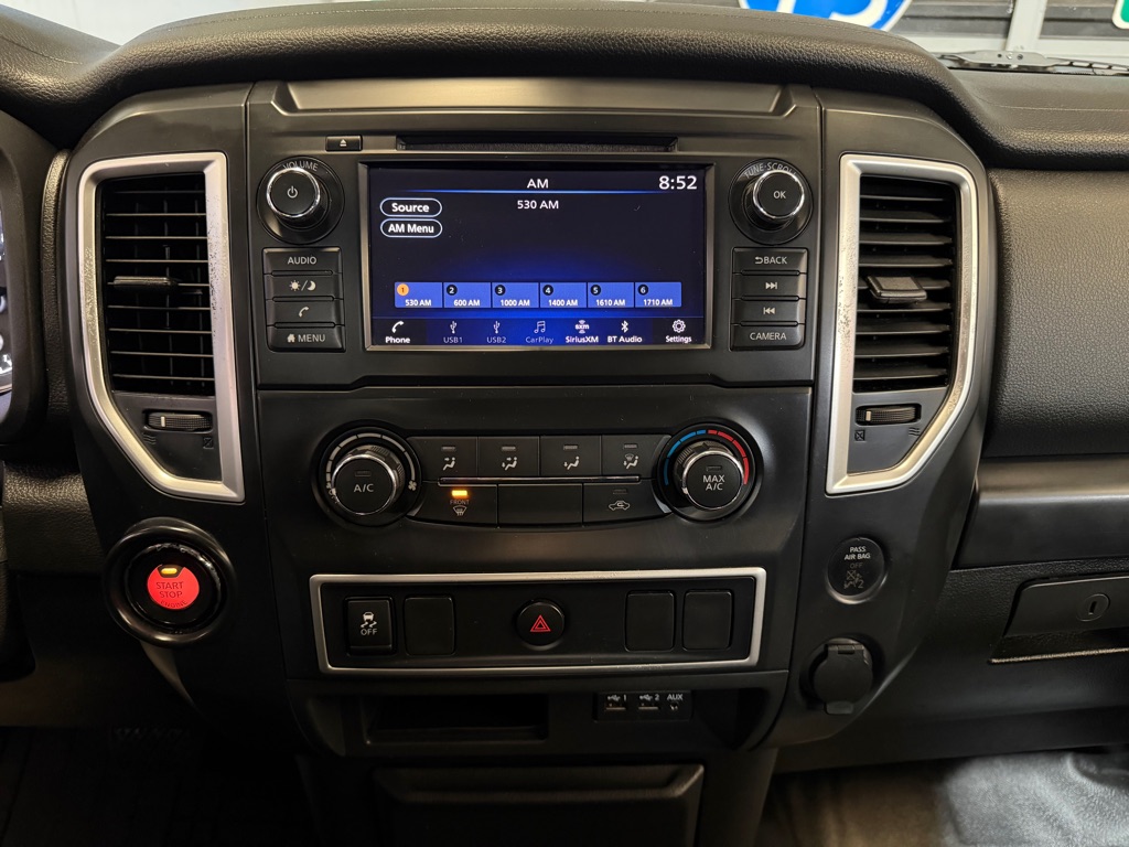 Photo 13 of this NISSAN TITAN