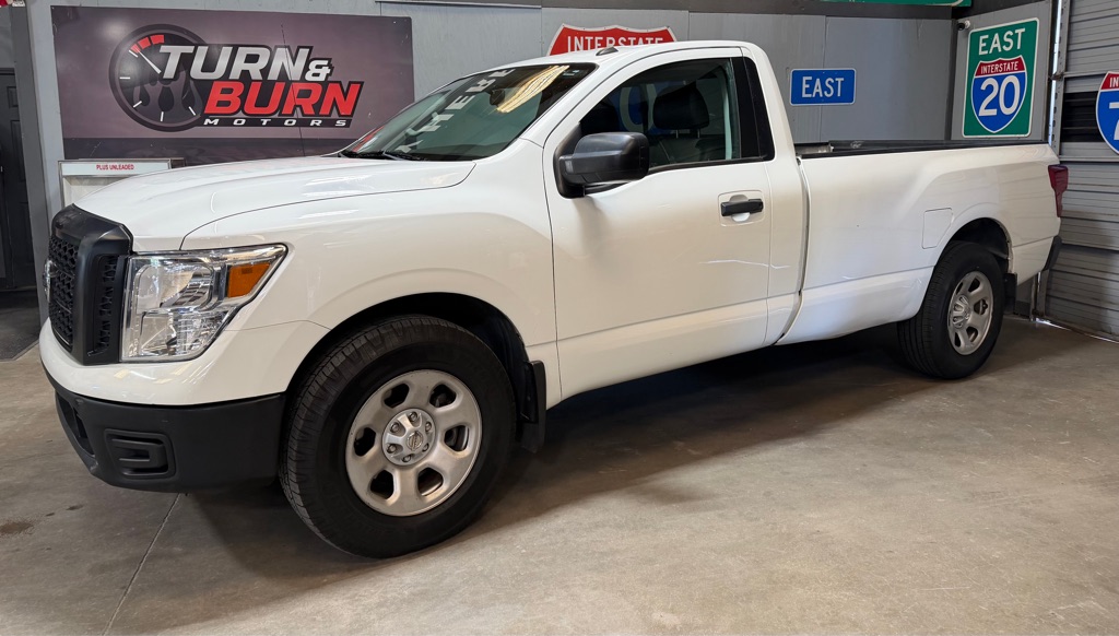 Photo 3 of this NISSAN TITAN