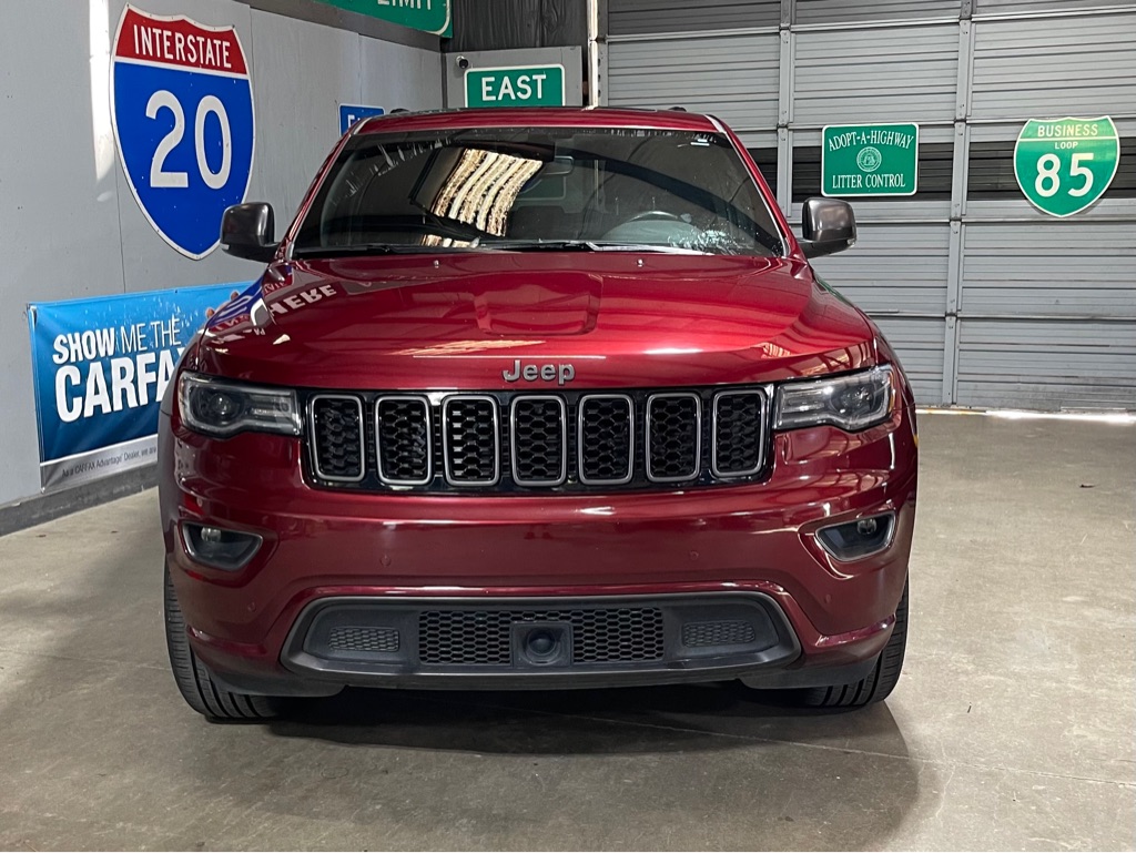 Photo 2 of this JEEP GRAND CHEROKEE
