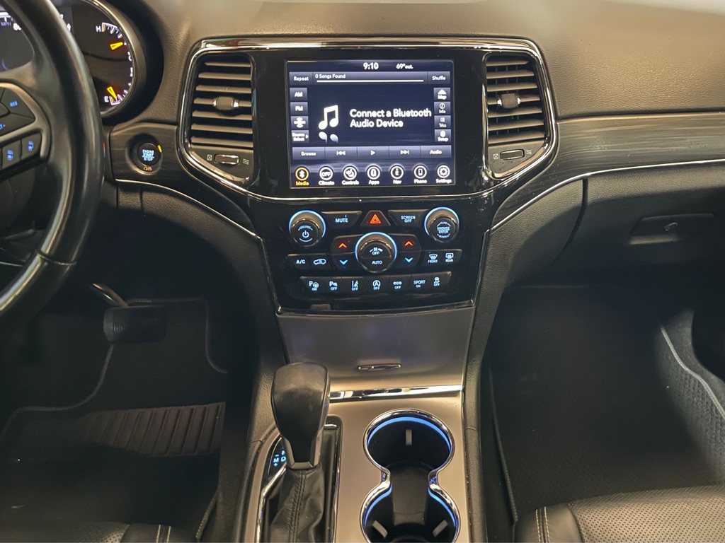 Photo 13 of this JEEP GRAND CHEROKEE