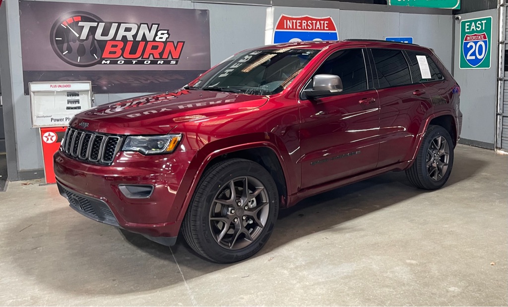 Photo 3 of this JEEP GRAND CHEROKEE