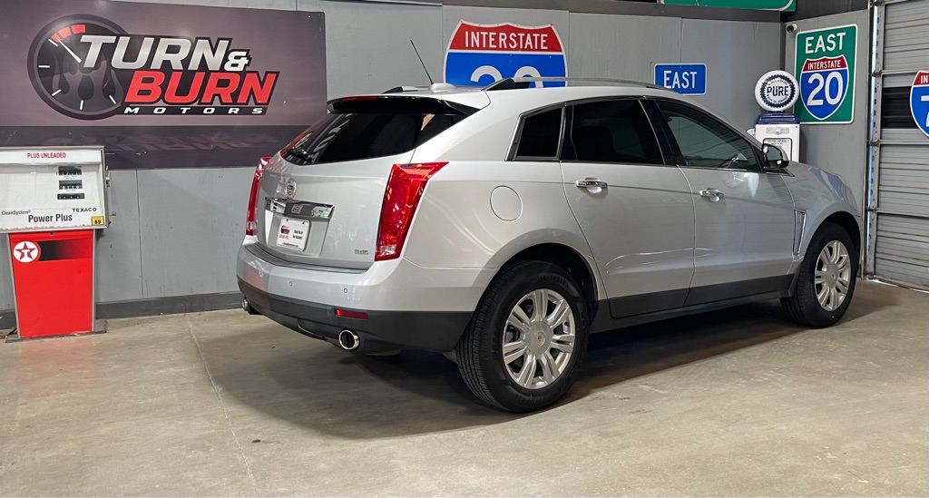 Photo 5 of this CADILLAC SRX