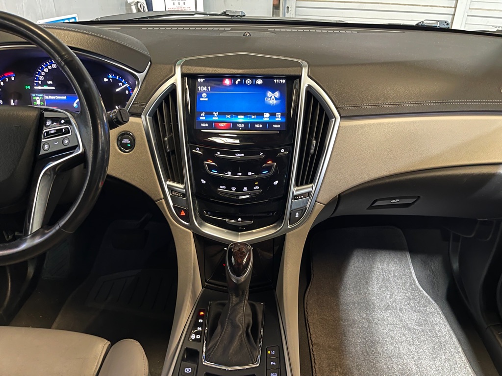 Photo 12 of this CADILLAC SRX